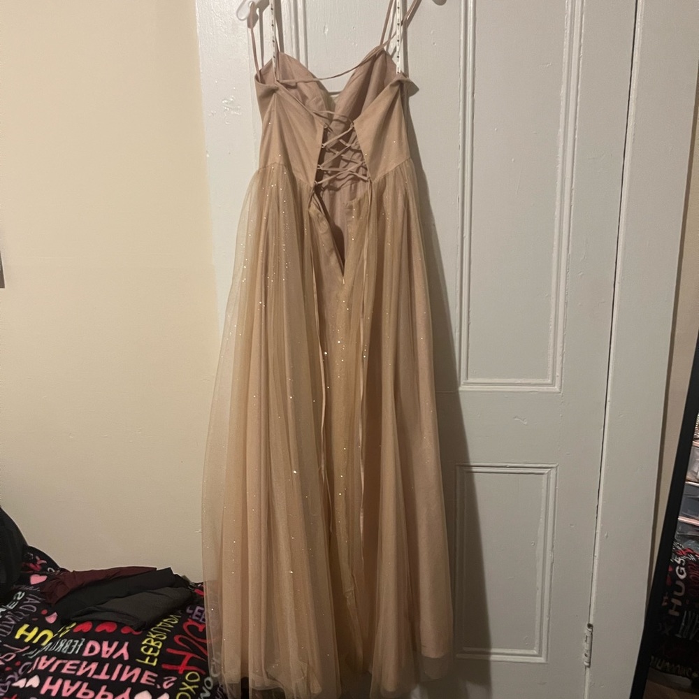 Prom Dress!! - Picture 5 of 6